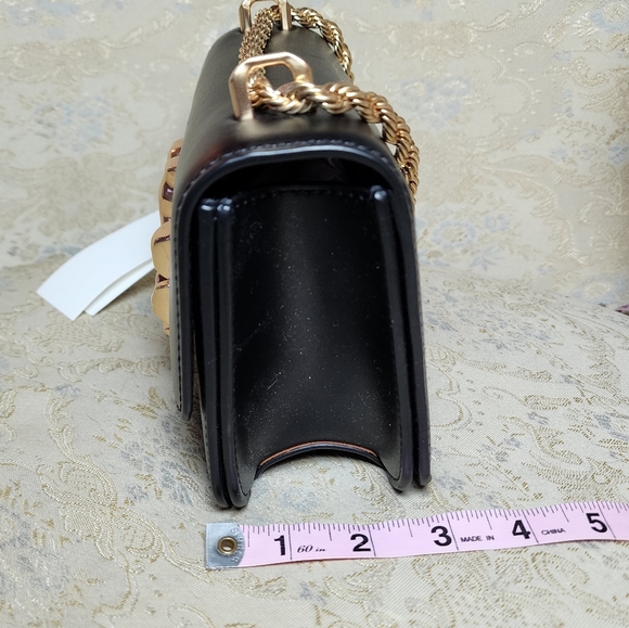 Tory Burch Eleanor Bag - Picture 11 of 14